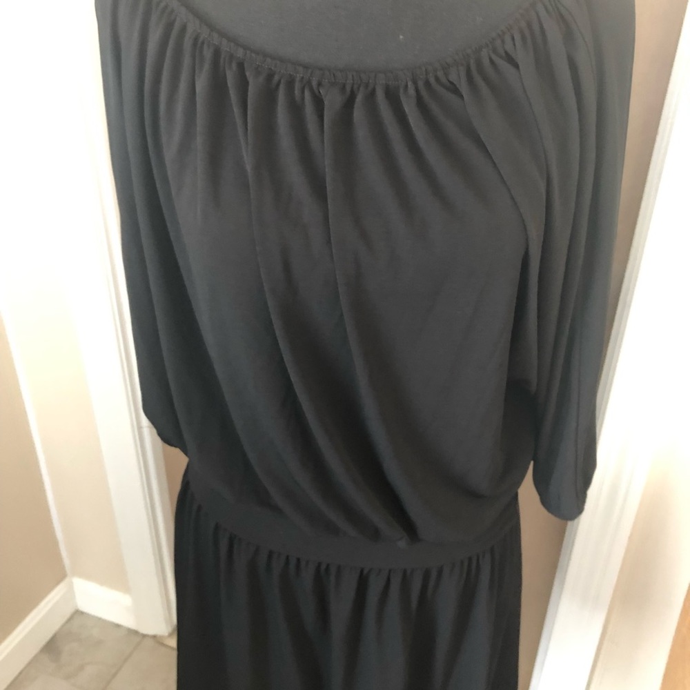 Express dress - Picture 2 of 6